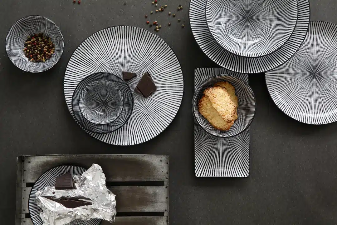 Japans sausschaaltje - Sendan Tokusa - blauw radiaal patroon - 9.3 x 7 x 2.3 cm - Afbeelding 4