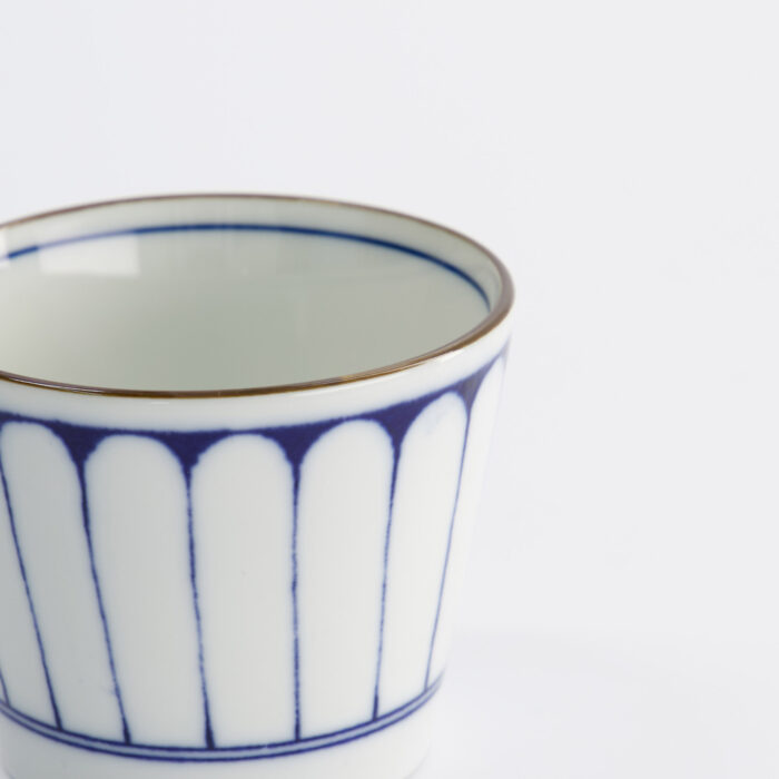 Japanse Theekop - Tokyo Design Studio - Kikuwari - 180ml - 8.3x6.5cm - Afbeelding 4