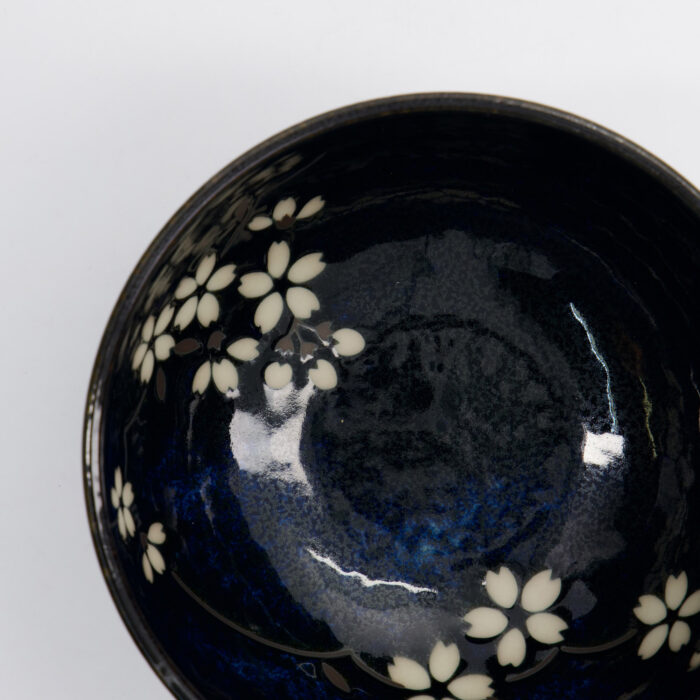 Japanse keramieken kom - Tokyo Design Studio - Kobaltblauw Sakura - 16x8.5cm - Afbeelding 4