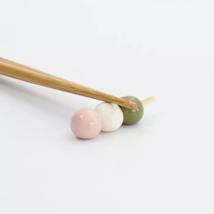 Tokyo Design Studio – Kawaii – Chopstick Houder – 3 Kleuren Dango – 5x1.5x1.5cm - Afbeelding 2