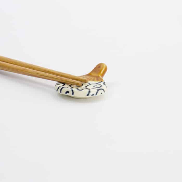 Tokyo Design Studio - Kawaii - Chopstick Legger - Fan Karakusa - 4x4.9x1.6cm - Afbeelding 3