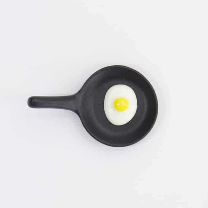Tokyo Design Studio - Kawaii - Chopstick Legger - Pan met Ei - 6.7x4.3x2.1cm - Afbeelding 2