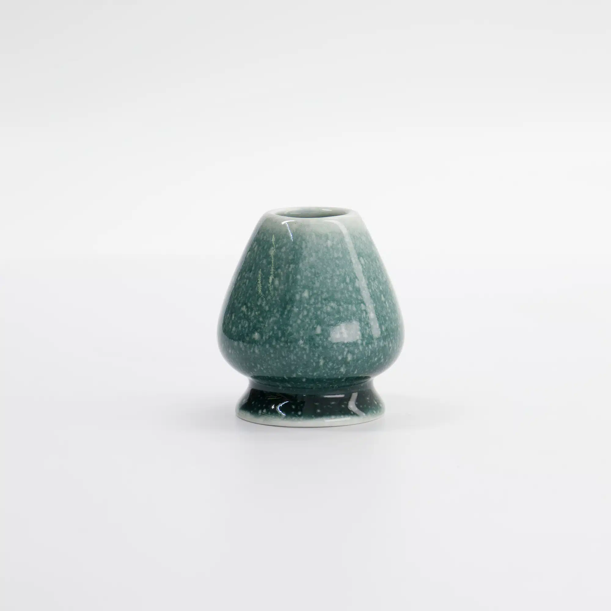 Tokyo Design Studio - Matcha Klopperhouder Chasen Naoshi - Groen - 6.5x6cm - Afbeelding 2