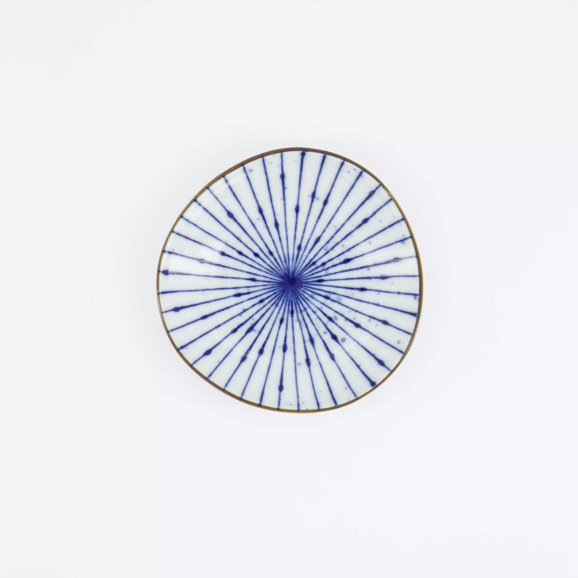 Tokyo Design Studio - Yamahida - Blue - Triangle - Plate - Fukizome - Tokusa – 12.2 x 2.5 cm - Afbeelding 4